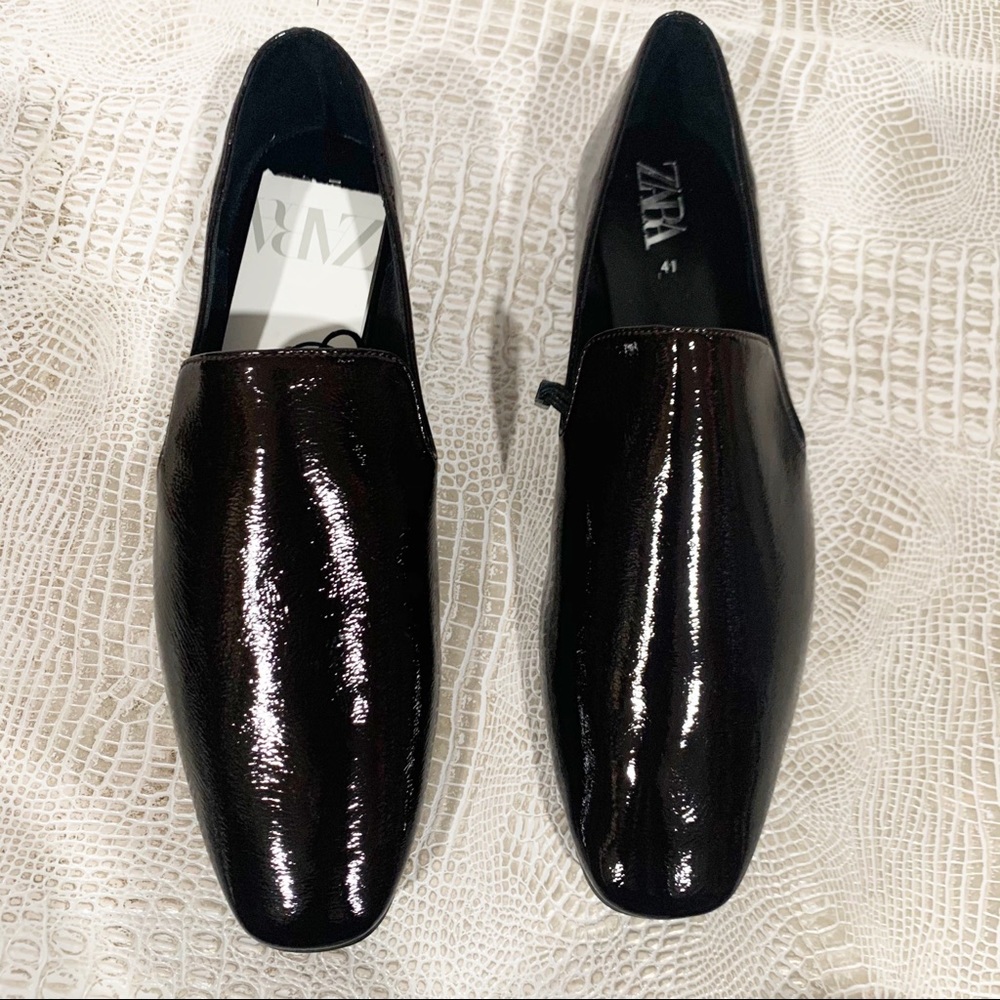 Zara Women’s Brown Low Heel Loafers - Picture 7 of 9
